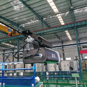 YDBF-1000架空線(xiàn)路絕緣包覆機(jī)器人